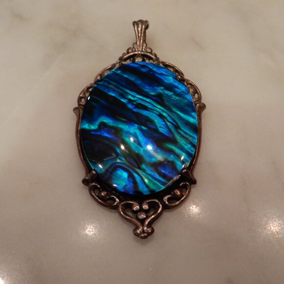 Kabana Abalone Shell and Silver Pendant - Picture 1 of 4